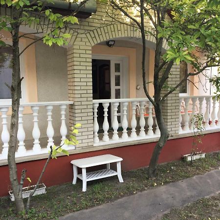 Stella Apartman Ντέμπρετσεν Εξωτερικό φωτογραφία